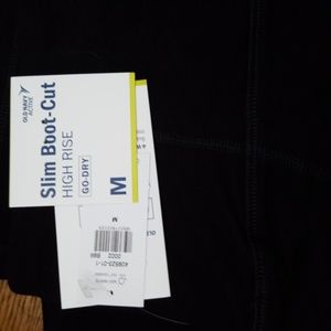 Old Navy balance boot cut legging NWT